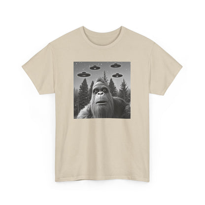 Funny Bigfoot Sasquatch UFO Selfie Camping Meme Unisex T-Shirt