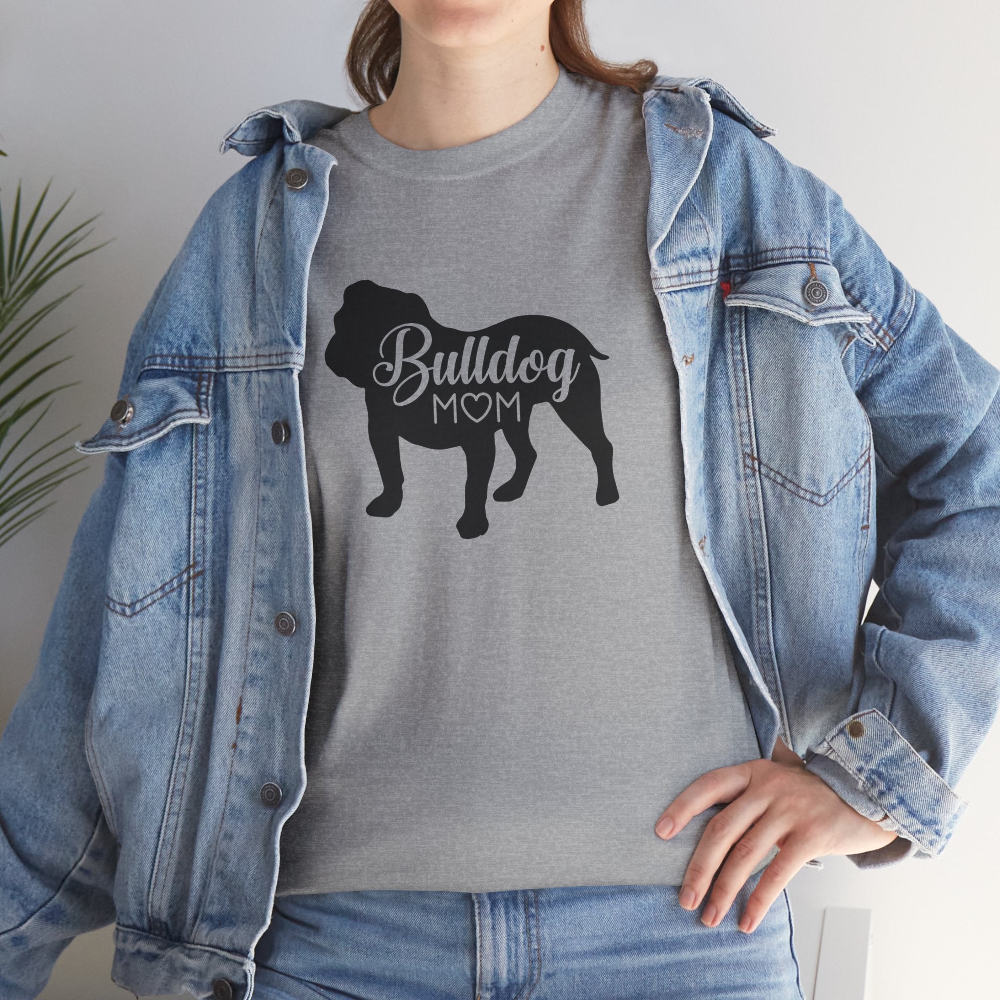 Women's Bulldog Mom Mother Mama Dog Lover T-Shirt