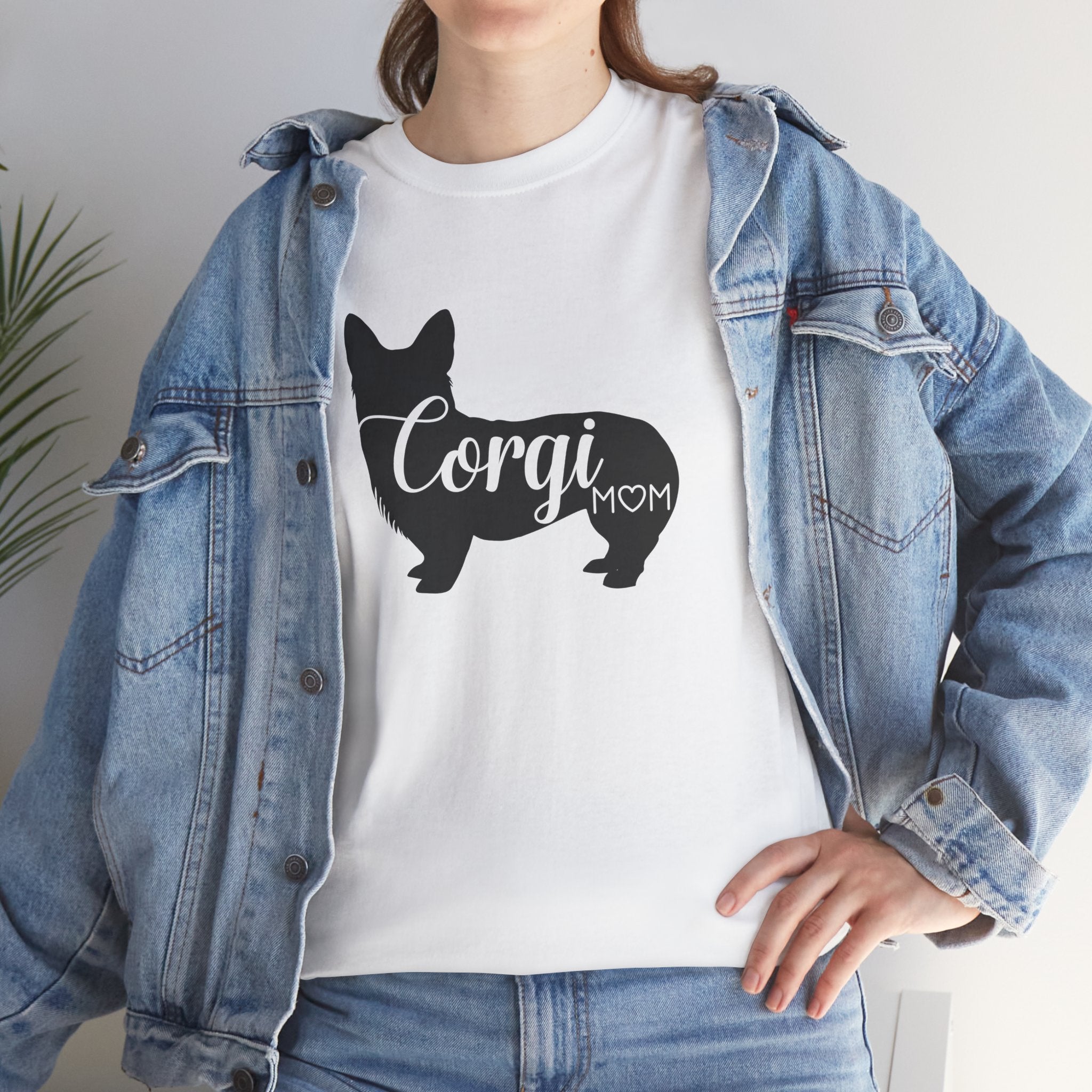 Women's Corgi Mom Dog Lover Gift Cute Graphic Novelty Tee