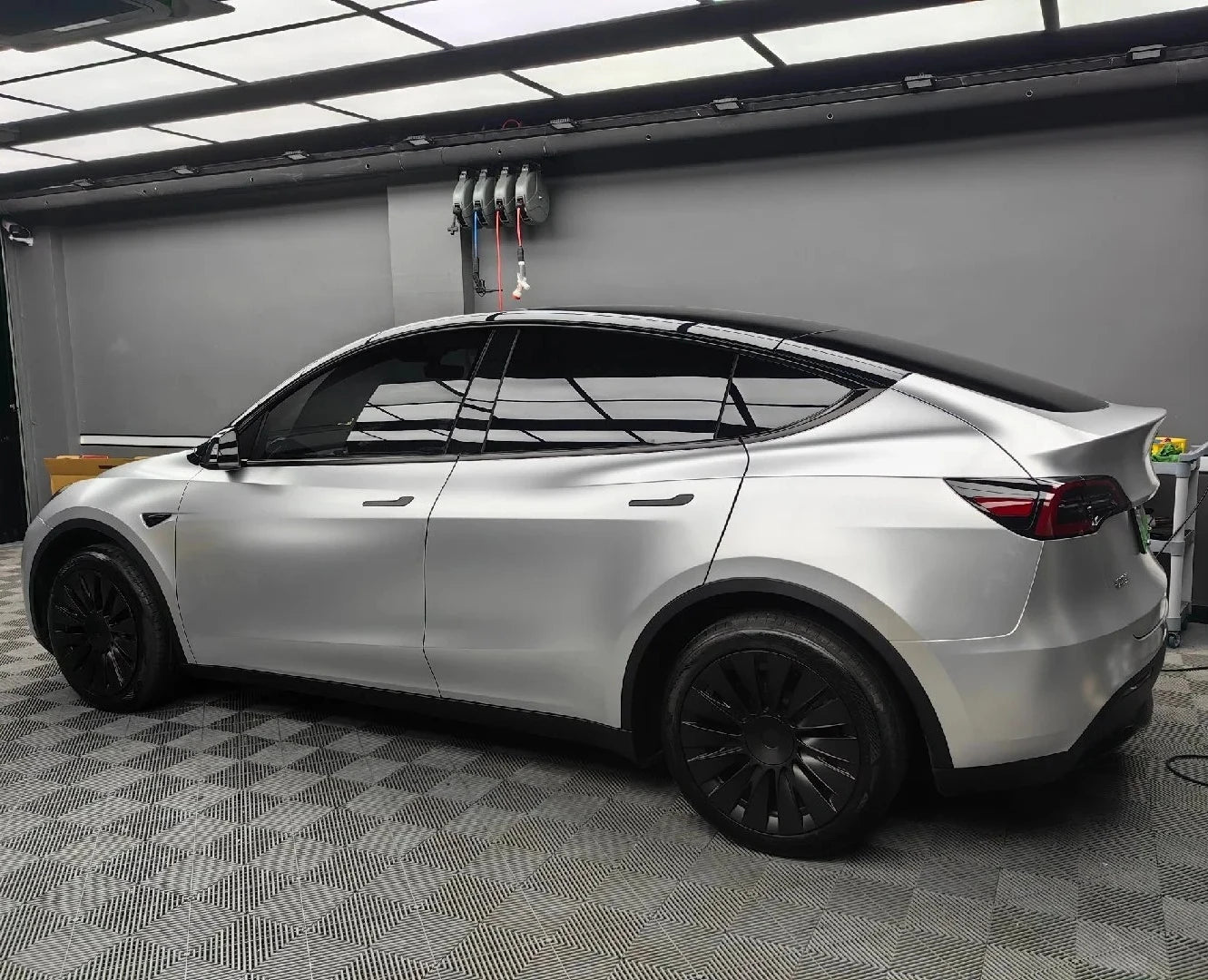 Precut Color Change PPF for Tesla Model 3 Highland (2024–2025) | Black & Glacier Blue PET Film
