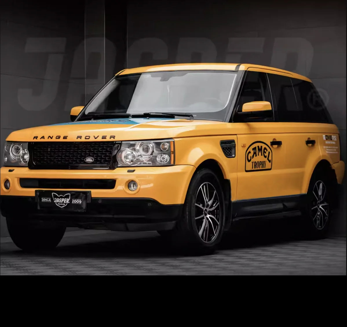 Camel Trophy-Style Door & Body Decal for Land Rover Defender 90/110, Range Rover Evoque & LR4 | Off-Road Vinyl Pair