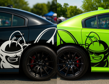 Cargar imagen en el visor de la galería, Accesorios para Dodge Charger Super Bee: calcomanías de vinilo para la parte trasera (paquete de 2) para modelos 2015-2023. Calcomanías para Dodge Super Bee. Mejora tu Super Bee Charger con calcomanías premium.